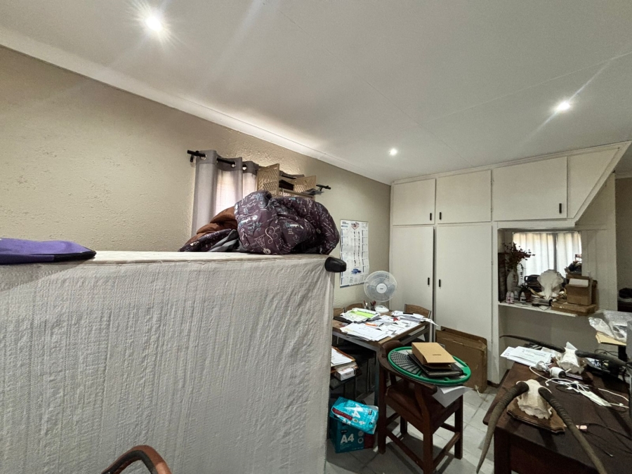 3 Bedroom Property for Sale in Flimieda North West
